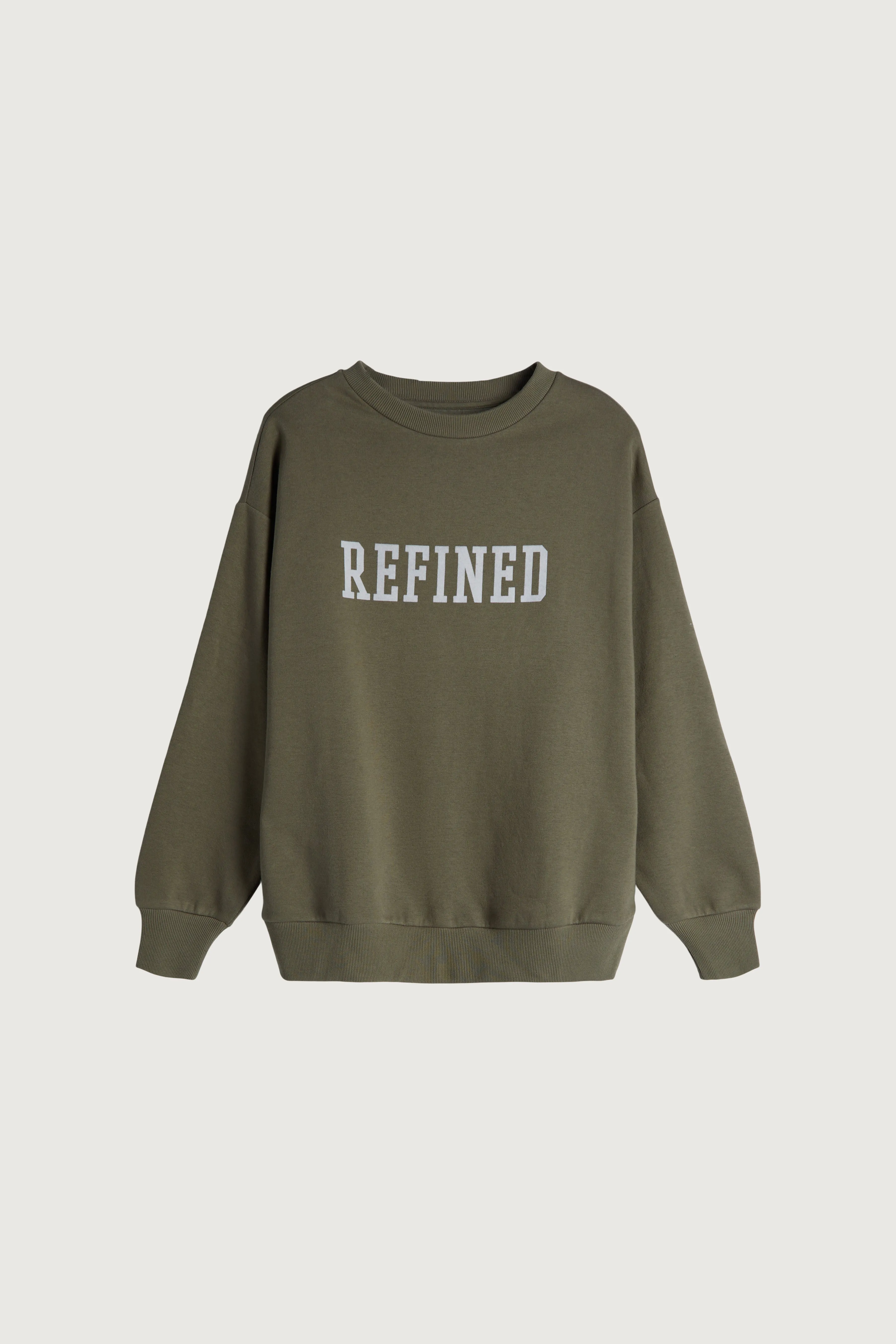 REFINED GRAPHIC LETTERING SWEATSHIRT