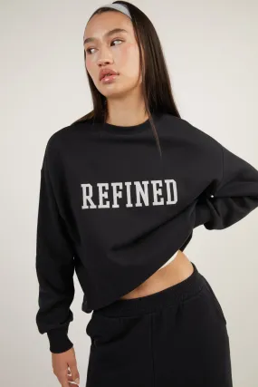 REFINED GRAPHIC LETTERING SWEATSHIRT