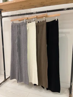 SARE Cable-knit pants